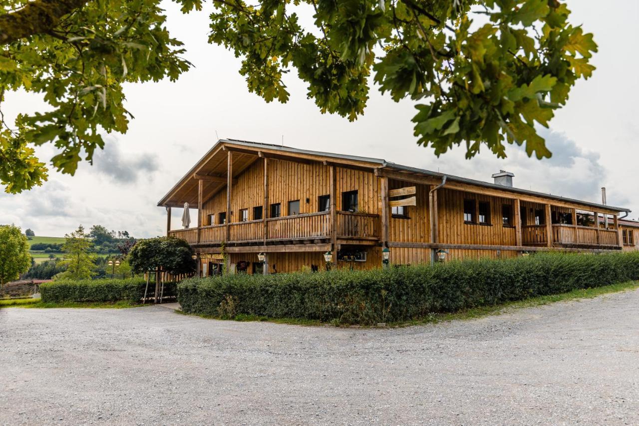 Der Bradler Bed & Breakfast Ebhausen Екстериор снимка