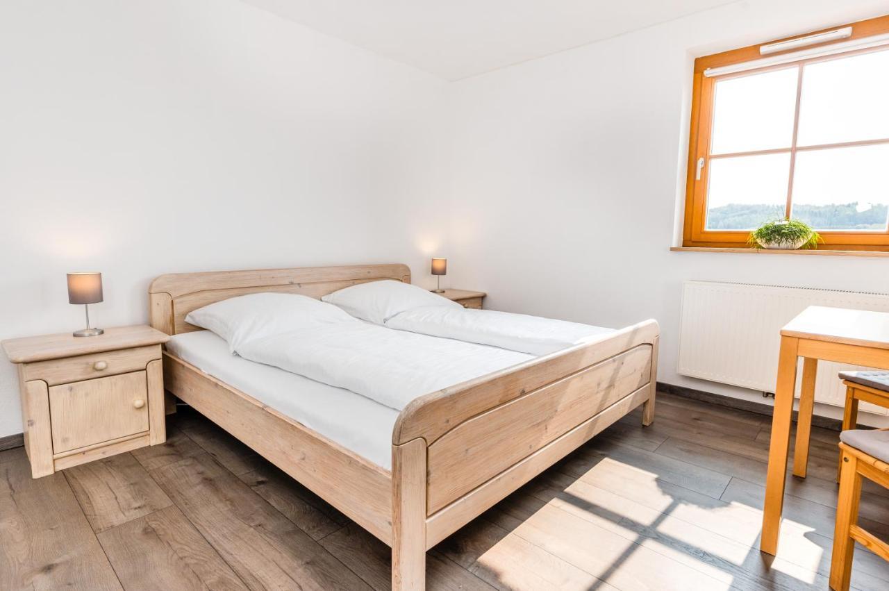 Der Bradler Bed & Breakfast Ebhausen Екстериор снимка